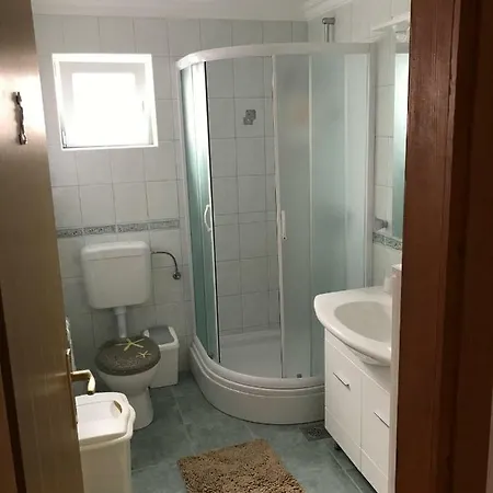 Appartement Volarevic *