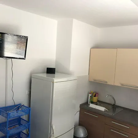 Volarevic Apartament *